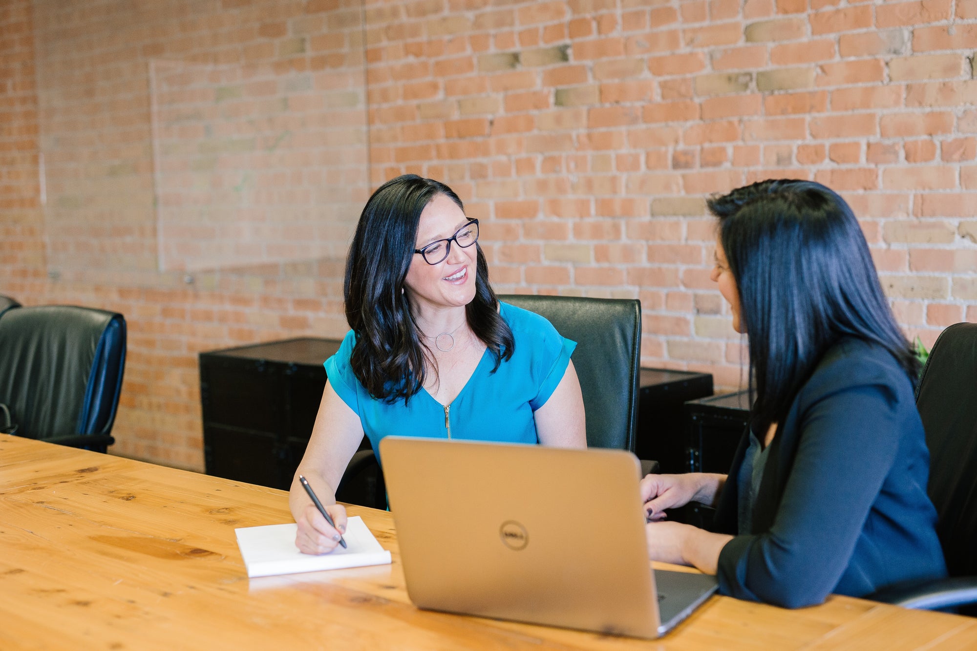 How To Build A Good Relationship With Your Distributor