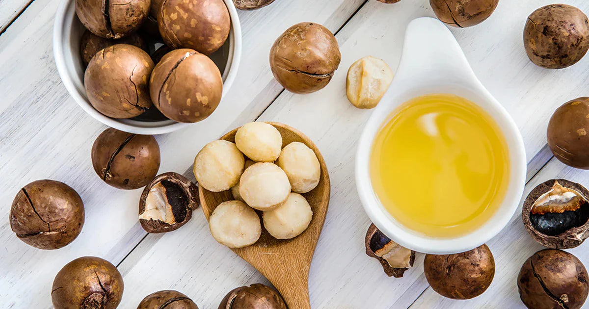 Cold-Pressed Macadamia Oil